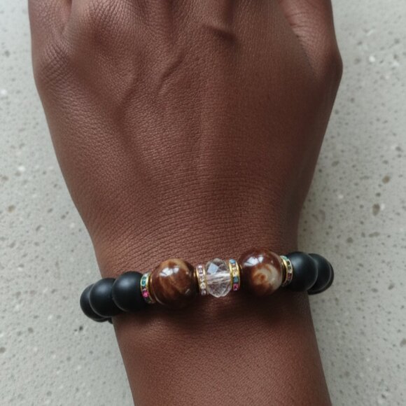 Handcrafted Royal Wrist Beads - Picture 5 of 5